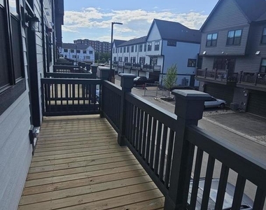 6429 Main Street - Photo Thumbnail 26
