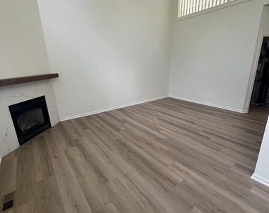 188 Brompton Drive - Photo Thumbnail 3