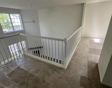 188 Brompton Drive - Photo Thumbnail 23