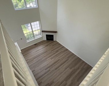 188 Brompton Drive - Photo Thumbnail 24