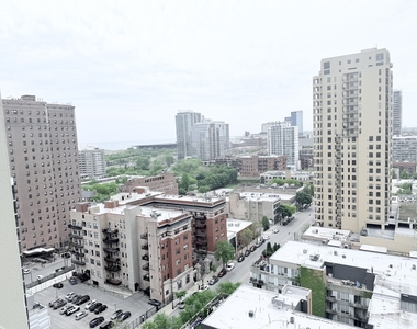 1400 S Michigan Avenue - Photo Thumbnail 2