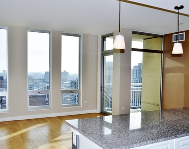 1400 S Michigan Avenue - Photo Thumbnail 12