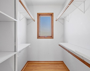 5230 S Lockwood Avenue - Photo Thumbnail 11