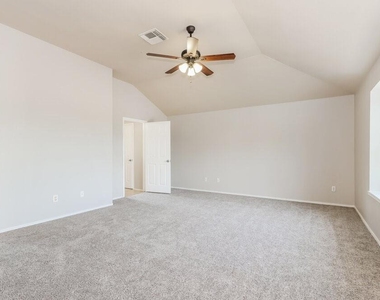 5219 Caymus Drive - Photo Thumbnail 7