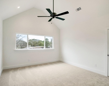 1220 Mcneil Street - Photo Thumbnail 7