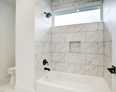 1220 Mcneil Street - Photo Thumbnail 13