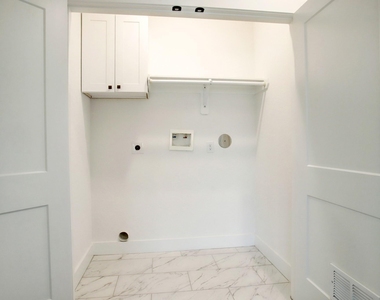1220 Mcneil Street - Photo Thumbnail 15