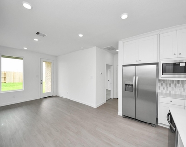 28910 Rustic Robin Lane - Photo Thumbnail 23