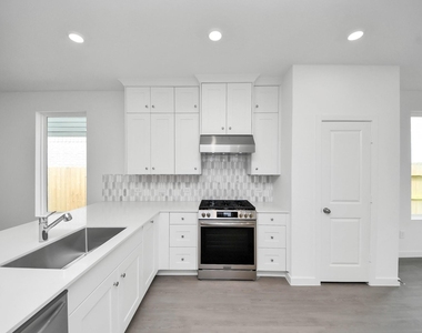 28910 Rustic Robin Lane - Photo Thumbnail 22