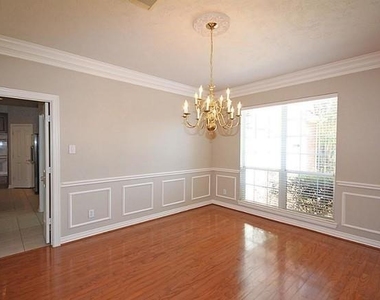 3018 Ravensport Drive - Photo Thumbnail 2