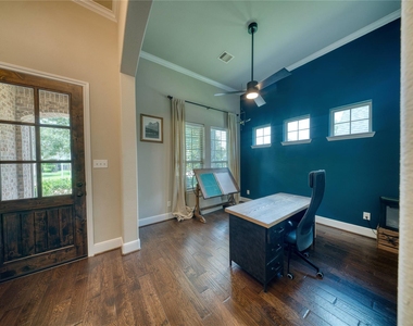 29311 Ribbongrass Court - Photo Thumbnail 5