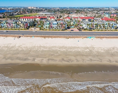 7000 Seawall Boulevard - Photo Thumbnail 33