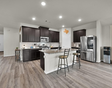 19610 Chianti Point Dr - Photo Thumbnail 1