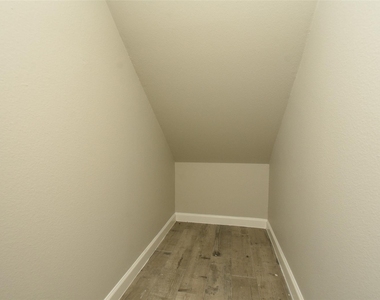 21603 Falvel Lake Drive - Photo Thumbnail 36