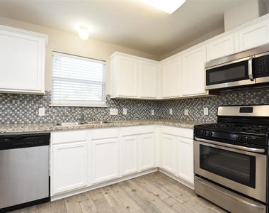21603 Falvel Lake Drive - Photo Thumbnail 7