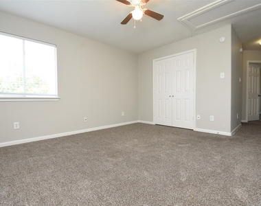 21603 Falvel Lake Drive - Photo Thumbnail 22