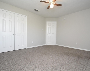 21603 Falvel Lake Drive - Photo Thumbnail 24