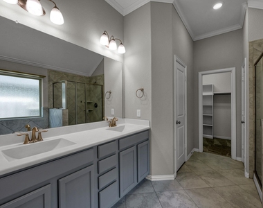 122 S Bearkat Court - Photo Thumbnail 17