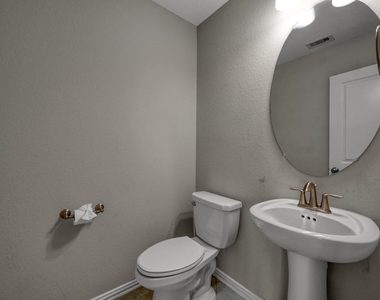 122 S Bearkat Court - Photo Thumbnail 31