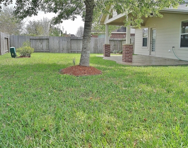 2606 Shear Water Court - Photo Thumbnail 14