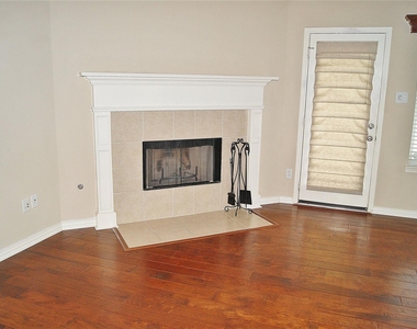 2606 Shear Water Court - Photo Thumbnail 5