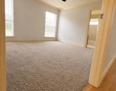 4423 Wee Laddie Lane - Photo Thumbnail 5
