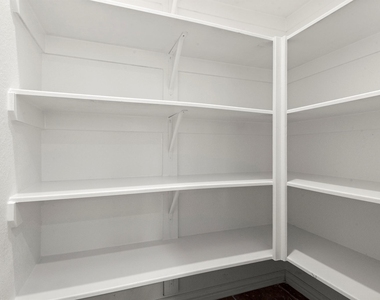 236 Scarlet Maple Way - Photo Thumbnail 12