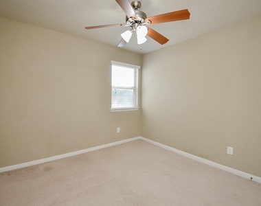 6418 Burgess Heights Lane - Photo Thumbnail 23