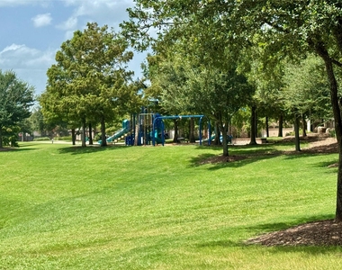 6418 Burgess Heights Lane - Photo Thumbnail 39
