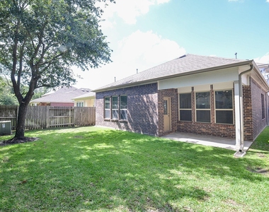 6418 Burgess Heights Lane - Photo Thumbnail 35