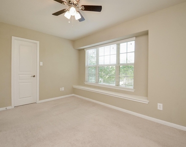 6418 Burgess Heights Lane - Photo Thumbnail 25