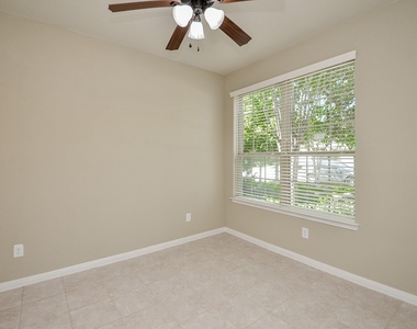 6418 Burgess Heights Lane - Photo Thumbnail 19