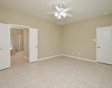 6418 Burgess Heights Lane - Photo Thumbnail 16