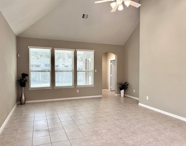 6418 Burgess Heights Lane - Photo Thumbnail 3