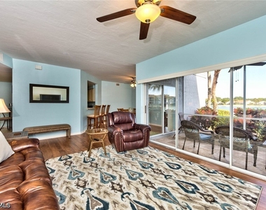 2841 Citrus Lake Drive - Photo Thumbnail 2