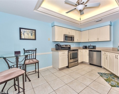 2841 Citrus Lake Drive - Photo Thumbnail 4