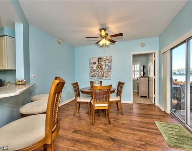 2841 Citrus Lake Drive - Photo Thumbnail 3
