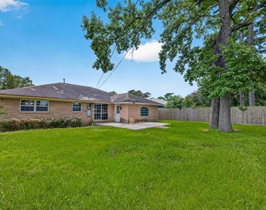 7713 Yoe Street - Photo Thumbnail 40