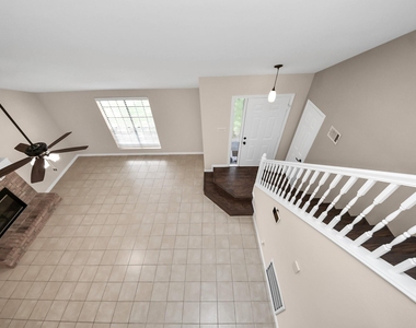 7821 Theissetta Drive - Photo Thumbnail 19