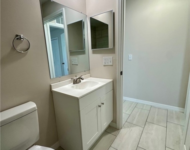4412 Skyline Boulevard - Photo Thumbnail 9