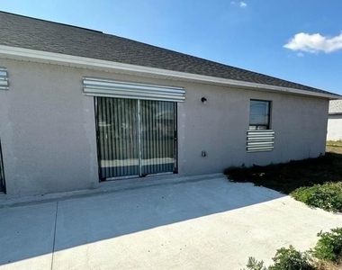 4412 Skyline Boulevard - Photo Thumbnail 11