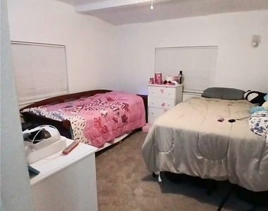 47 Cypress Street - Photo Thumbnail 6