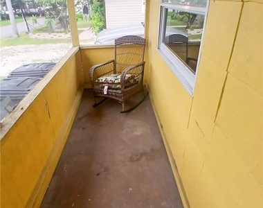 47 Cypress Street - Photo Thumbnail 7