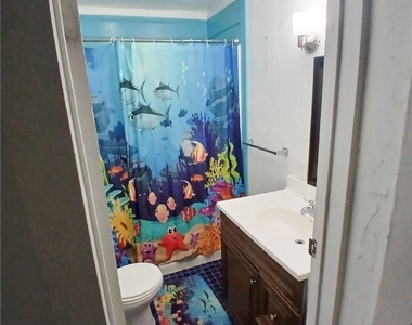 47 Cypress Street - Photo Thumbnail 4