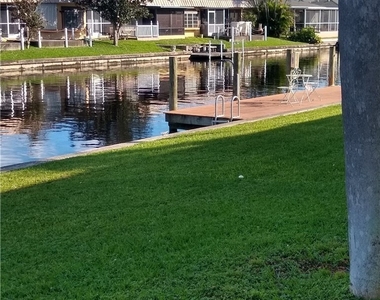 4901 Victoria Drive - Photo Thumbnail 3