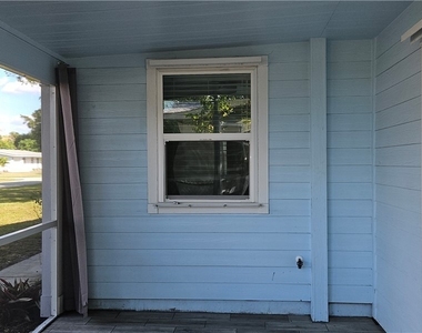 1626 Grace Avenue - Photo Thumbnail 5