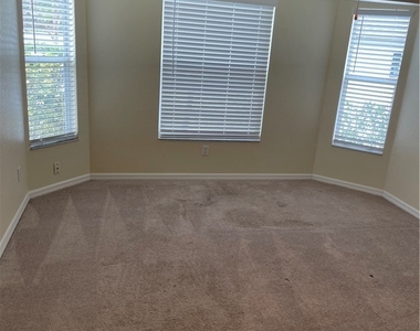 1512 Se 2nd Avenue - Photo Thumbnail 16