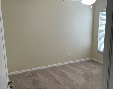 1512 Se 2nd Avenue - Photo Thumbnail 13