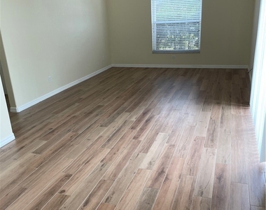 1512 Se 2nd Avenue - Photo Thumbnail 10