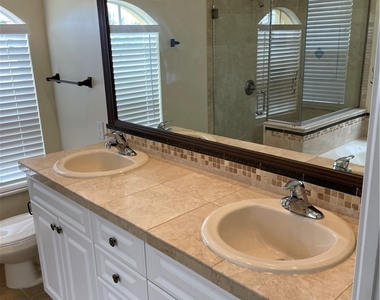 1512 Se 2nd Avenue - Photo Thumbnail 18
